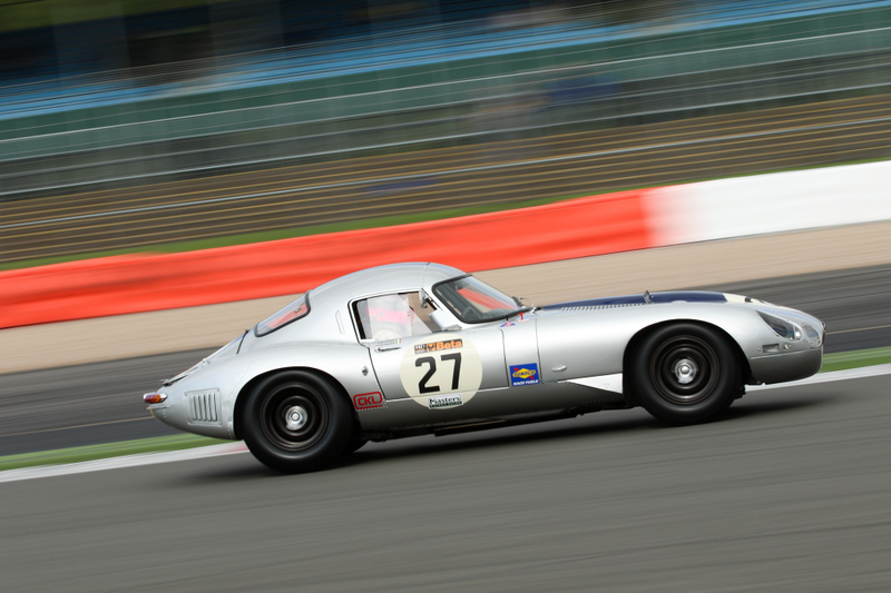 Illustration for article titled Ogle At The Best Cars Racing At The Silverstone Classic
